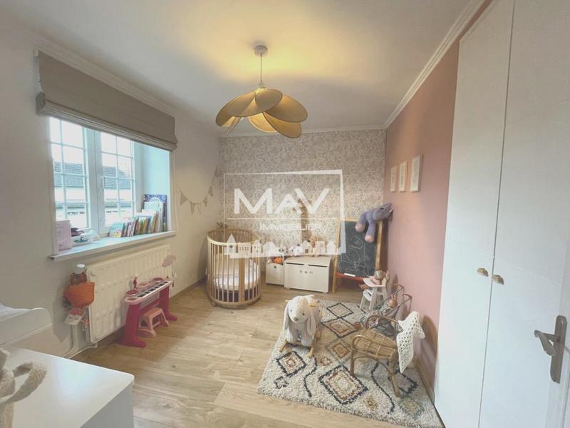 Maison - 121 m² - 5 pièces