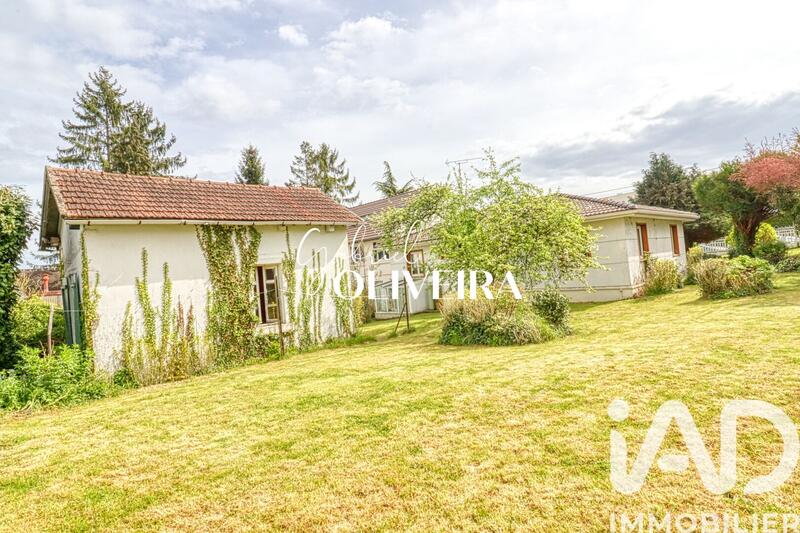 Maison - 93 m² - 5 pièces