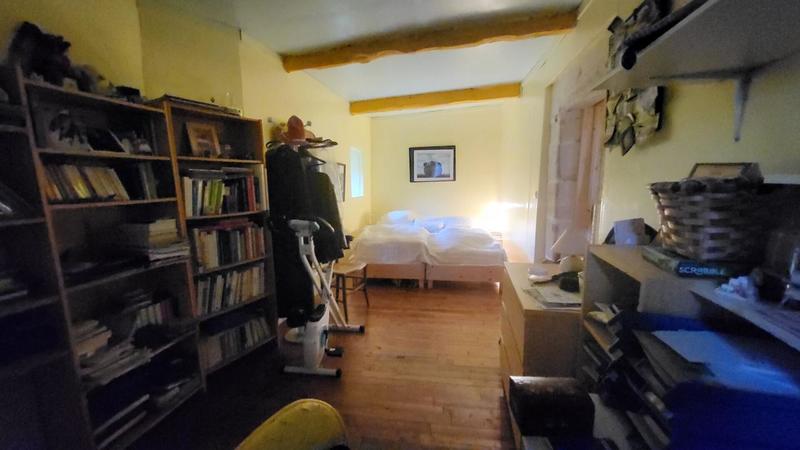 Maison - 208 m² - 7 pièces