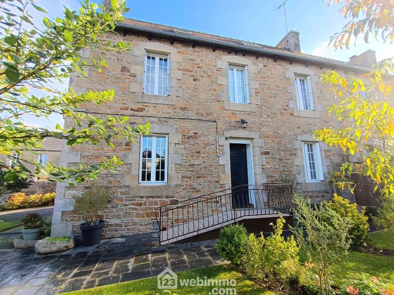 Maison - 115 m² - 8 pièces