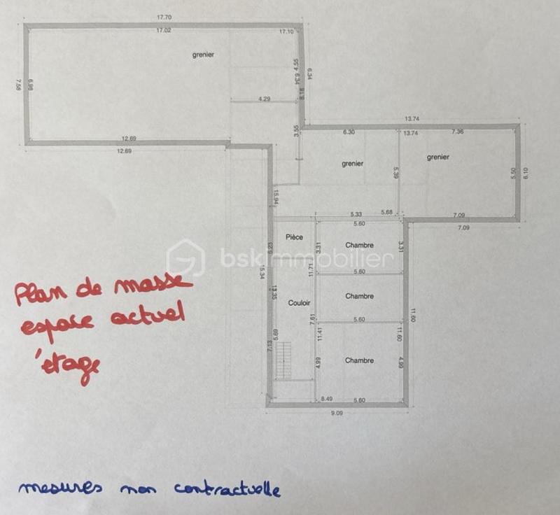 Propriété - 268 m² - 8 pièces