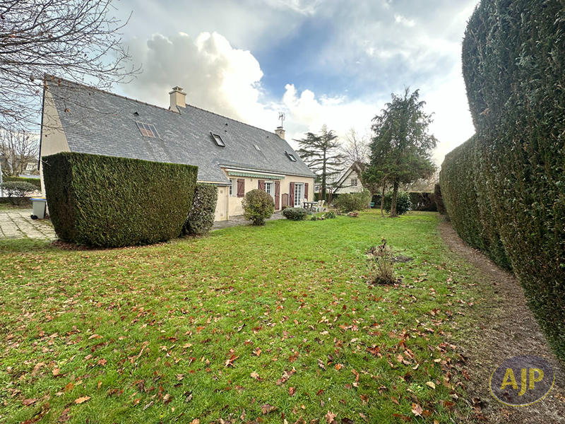 Maison - 130 m² - 6 pièces