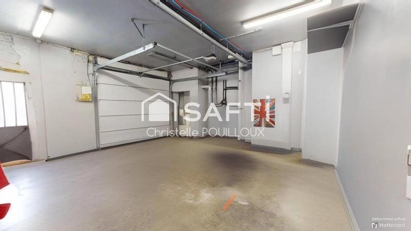 Maison - 260 m² - 8 pièces