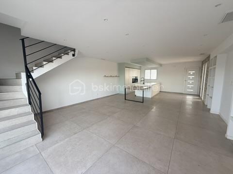 Villa - 109 m² - 4 pièces