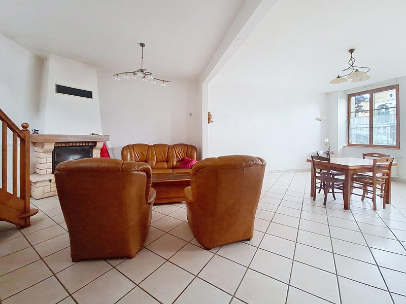 Maison - 150 m² - 6 pièces