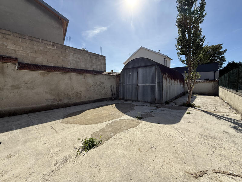 Immeuble - 140 m² - 6 pièces