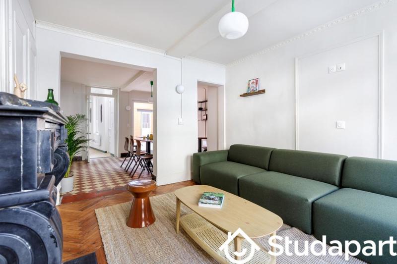 Chambre - 11 m² - 1 pièce