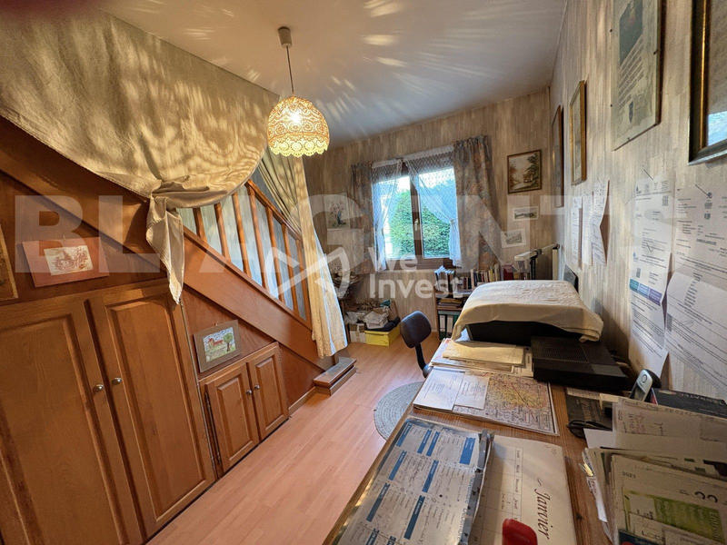 Maison - 167 m² - 7 pièces