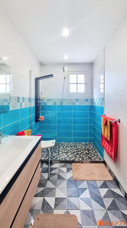 Maison - 95 m² - 4 pièces