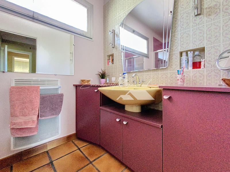 Maison - 140 m² - 6 pièces