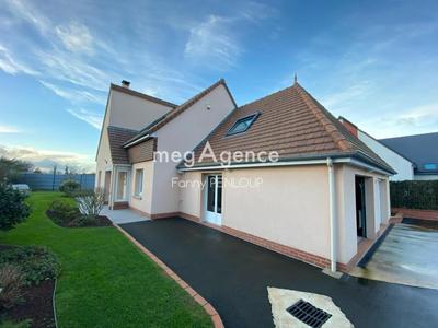 Maison - 158 m² - 6 pièces