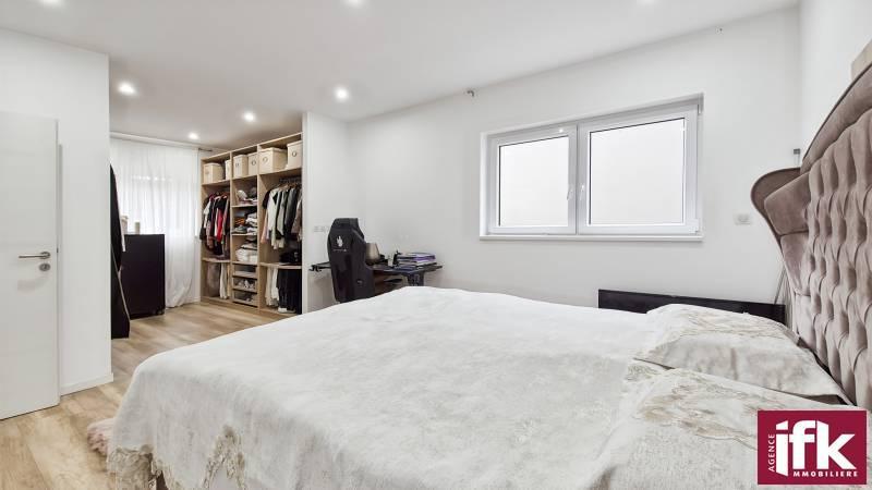 Appartement - 94 m² - 3 pièces