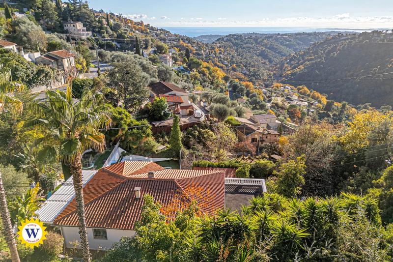 Villa - 223 m² - 6 pièces