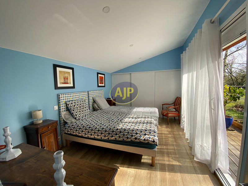 Maison - 122 m² - 6 pièces