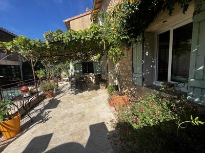 Maison de village - 123 m² - 6 pièces