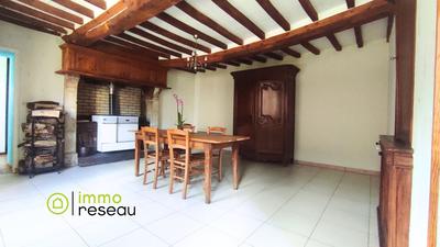 Maison - 90 m² - 3 pièces