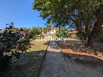 Maison - 102 m² - 4 pièces