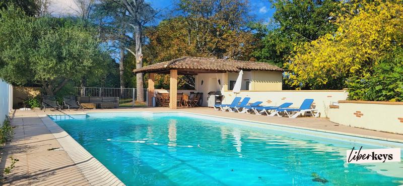 Maison bourgeoise - 400 m² - 10 pièces