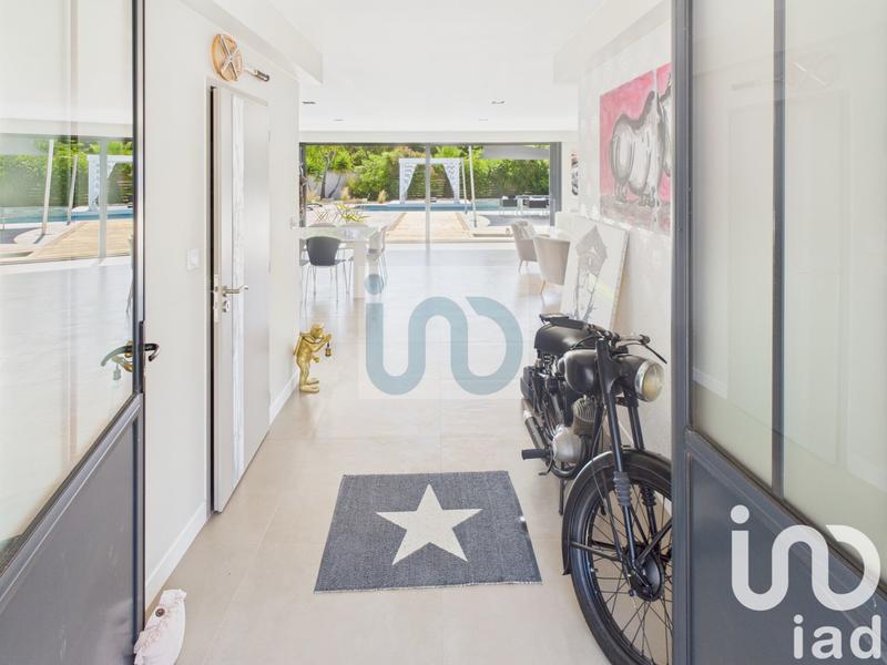 Maison - 187 m² - 7 pièces