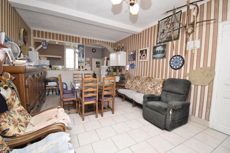 Maison de village - 100 m² - 4 pièces