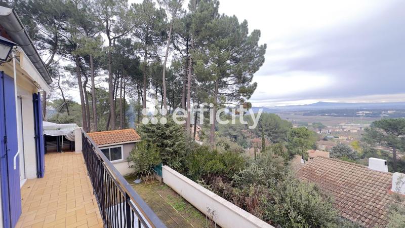 Villa - 140 m² - 5 pièces