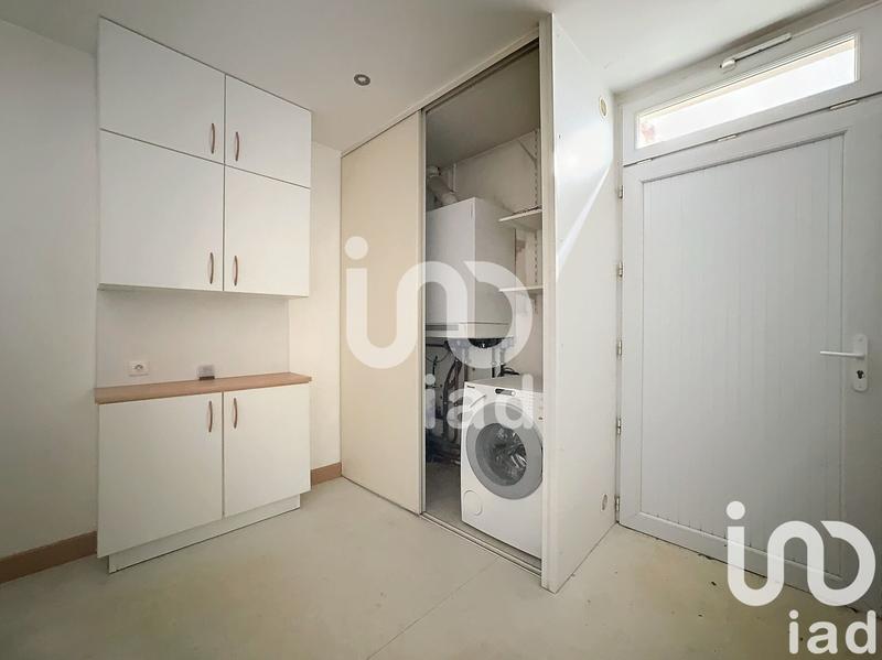 Maison - 238 m² - 8 pièces