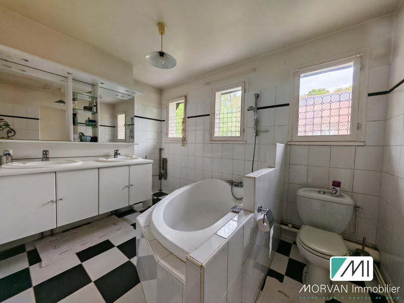 Maison - 150 m² - 6 pièces