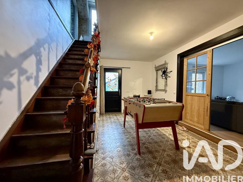 Maison - 235 m² - 5 pièces