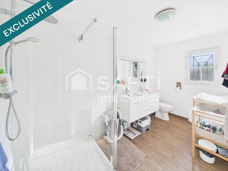 Maison - 97 m² - 5 pièces