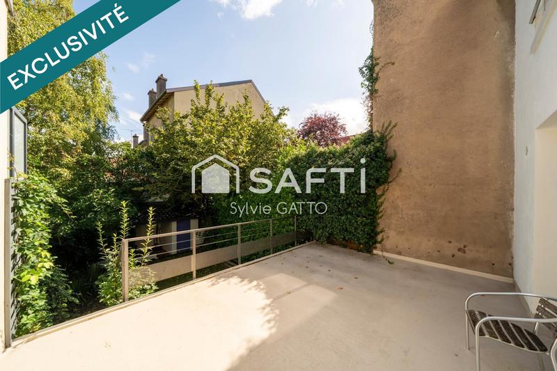 Maison - 122 m² - 5 pièces