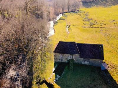 Moulin - 150 m² - 4 pièces