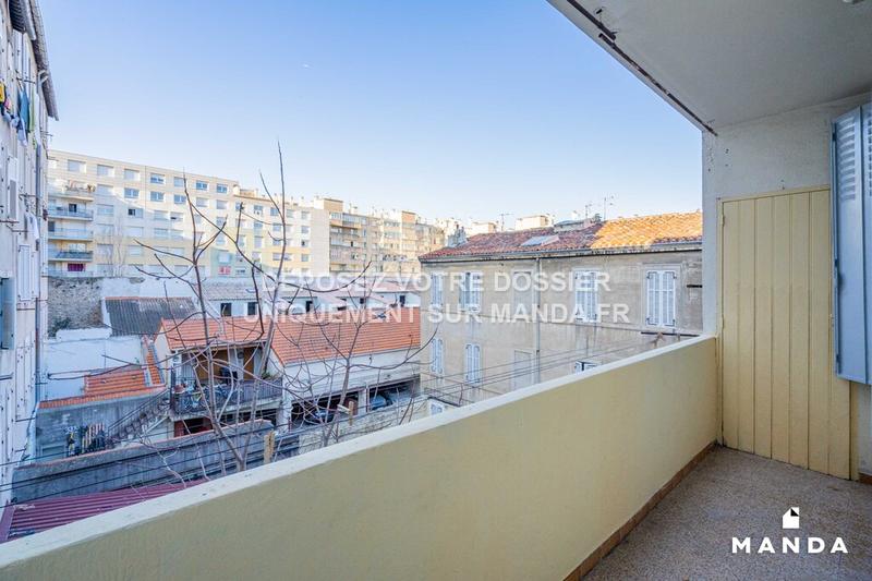 Chambre - 11 m² - 4 pièces