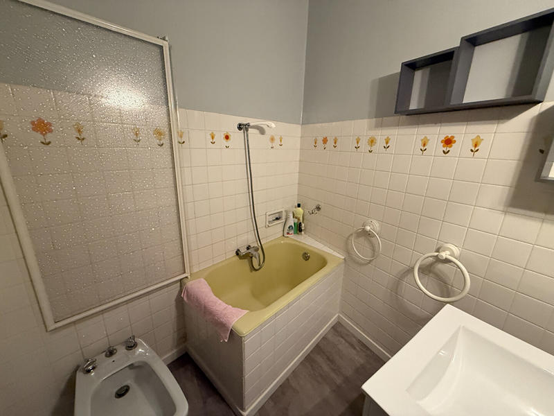 Maison - 259 m² - 7 pièces