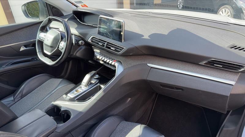 Peugeot 5008 II 1.2 PureTech 130 Eat8 Allure - 7 places Automatique