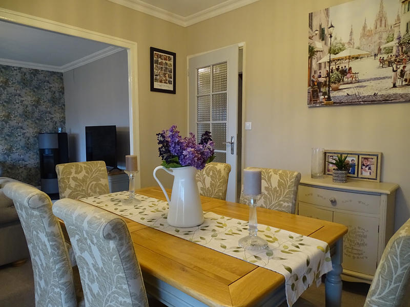 Maison - 148 m² - 7 pièces