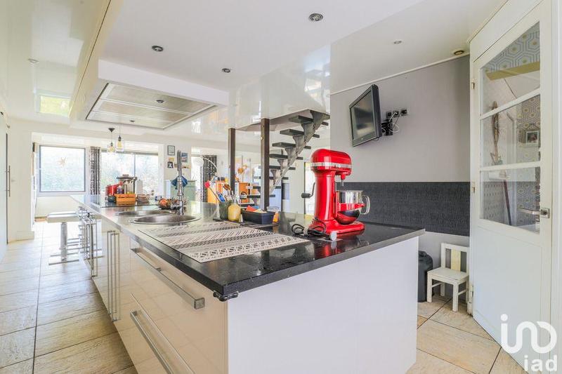 Maison - 173 m² - 5 pièces