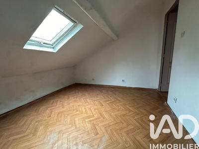 Maison - 96 m² - 4 pièces