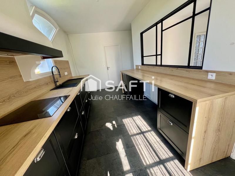 Maison - 121 m² - 6 pièces