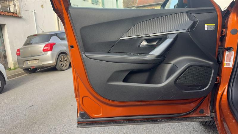 Peugeot 2008 II 1.2 PureTech 130 Allure