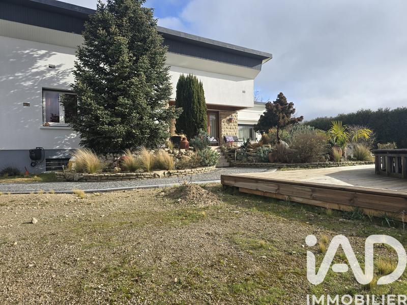 Maison - 127 m² - 6 pièces