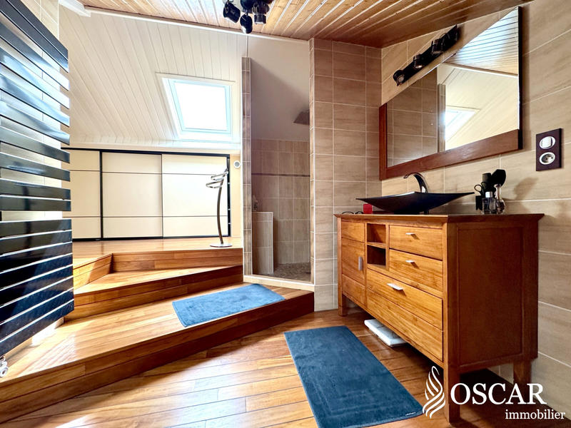 Maison - 103 m² - 5 pièces