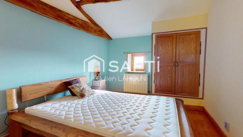 Maison - 299 m² - 7 pièces