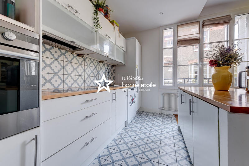 Maison - 185 m² - 6 pièces