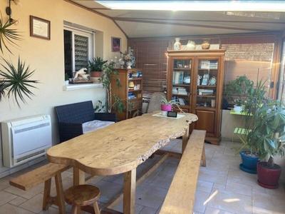 Maison - 111 m² - 5 pièces