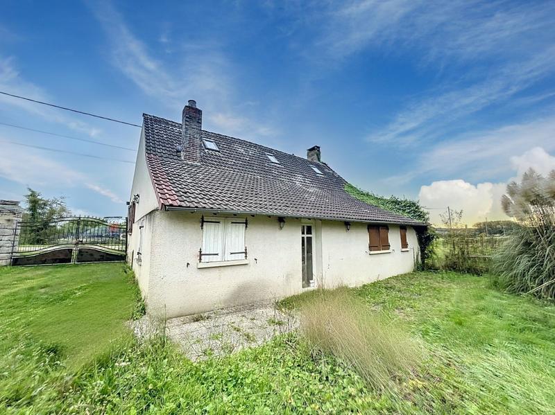 Maison - 97 m² - 5 pièces