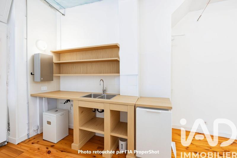 Loft - 49 m² - 2 pièces