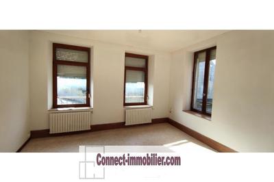 Appartement - 90 m² - 5 pièces