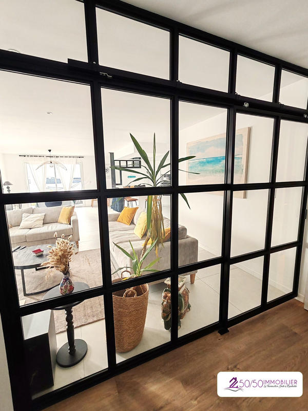 Maison - 120 m² - 5 pièces