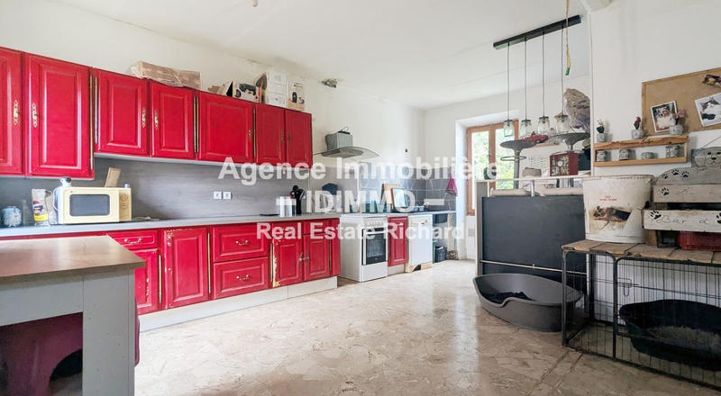 Maison - 92 m² - 3 pièces