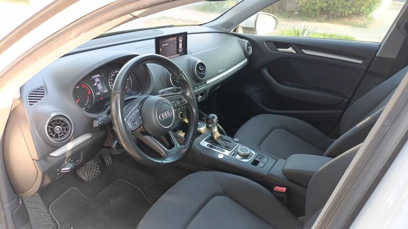 Audi A3 sportback 2 Tdi 150 s-Tronic7 s-Line - Automatique